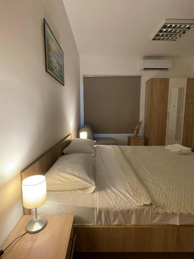 Apartman Dunav 克拉多沃 外观 照片